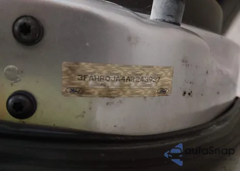 2010 Ford Fusion Sel z USA, uszkodzony, nr VIN 3FAHP0JA4AR243937